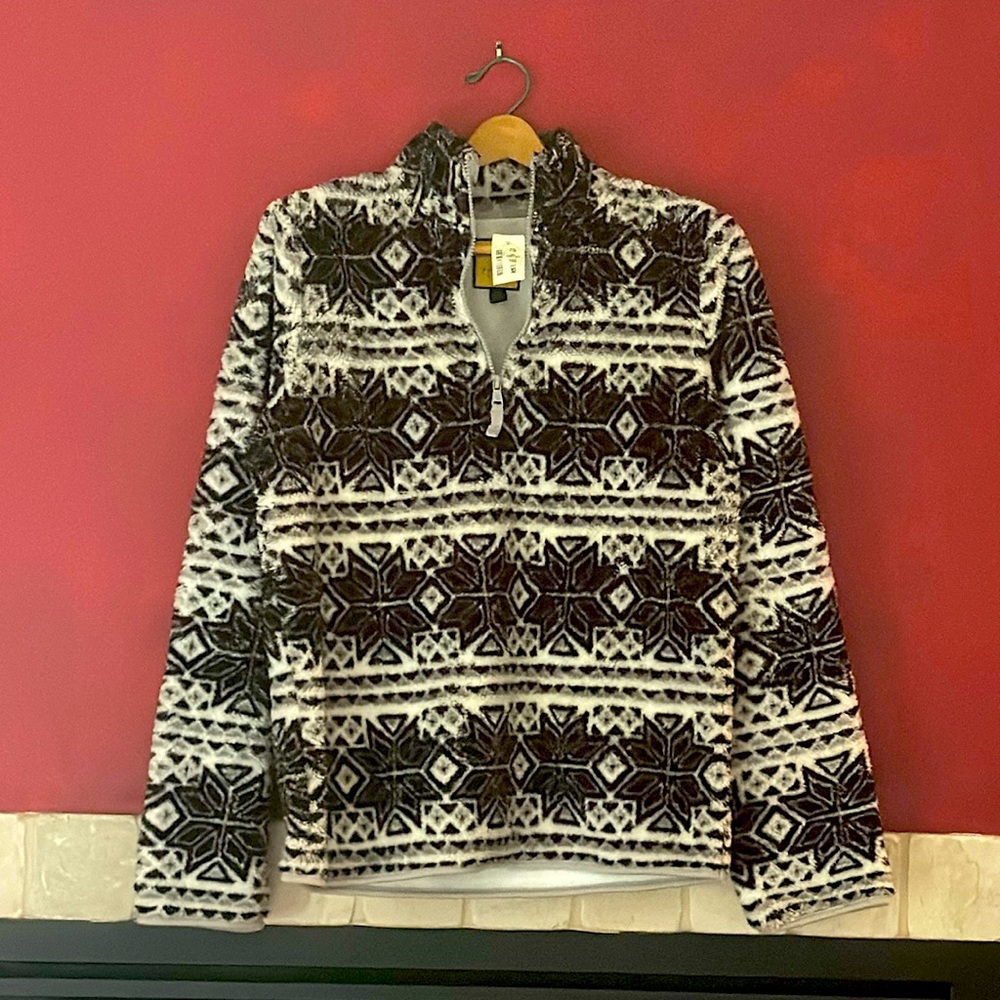 ⬇️PRICEDROP NWT Fleece Hoodie Adult Winter Pullover Prince & Fox Nordic Snow